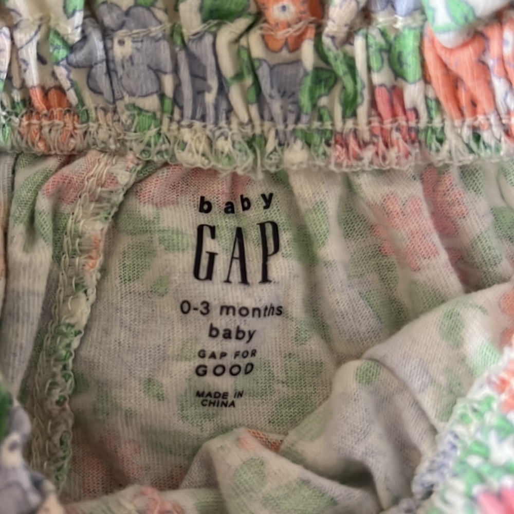 Baby Gap - Picture 10 of 10